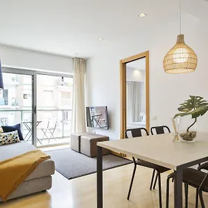 Apartment Lugaris Rambla, Barcelona